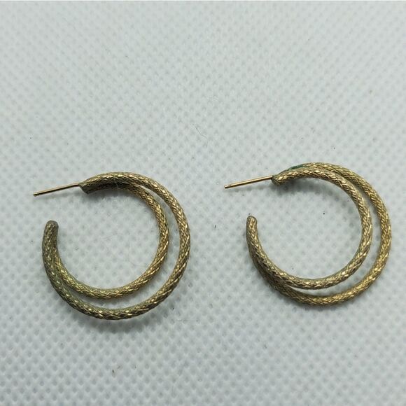 Vintage Gold Tone Double Hoop Earrings  - Picture 4 of 4